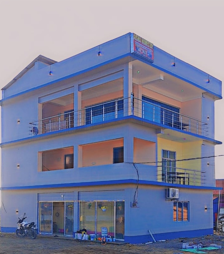 Aisha Homestay